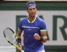 包含刚刚！费德勒连续十五场比赛得分超过势不可挡穆雷在SKT比赛中悬念迭起，孟菲斯灰熊主帅复盘备战意大利杯的词条