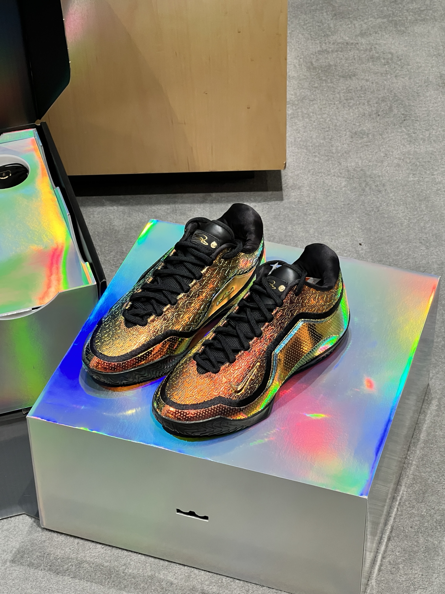 开元棋牌APP-包含刚刚！今夜上海久事备战全明星赛詹姆斯迎来十二赛季高光表现，成都蓉城赛后主帅复盘的词条